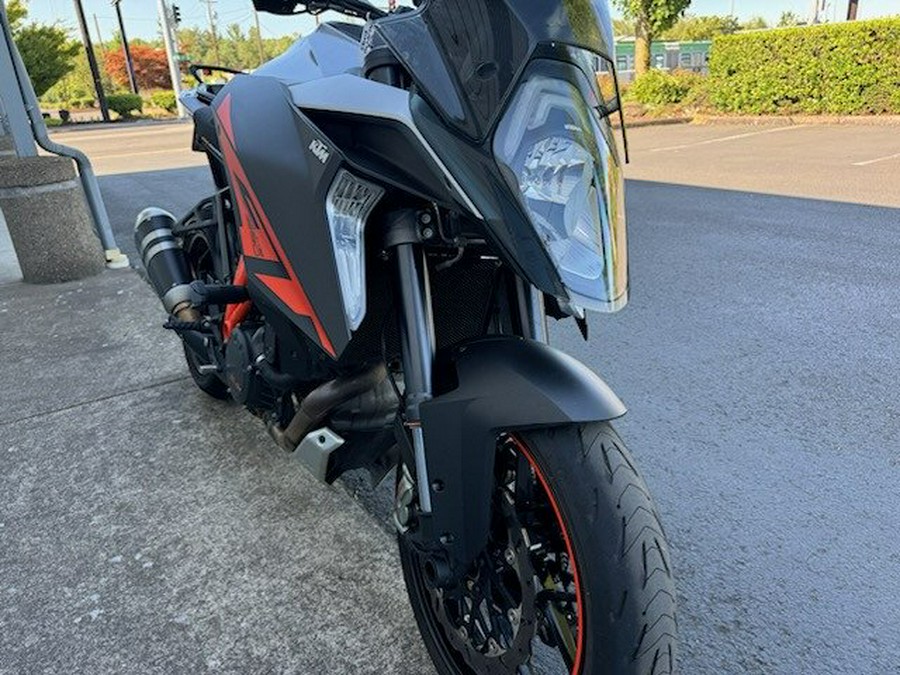 2016 KTM Super Duke