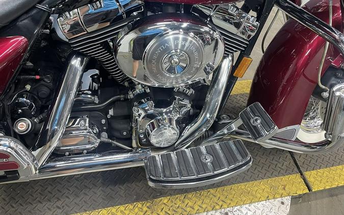 2004 Harley-Davidson® FLHRC - Road King® Classic