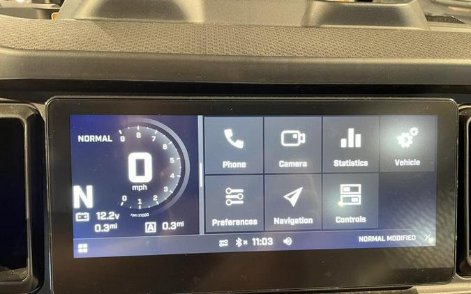 2026 Can-Am® Defender MAX LONE STAR HD11