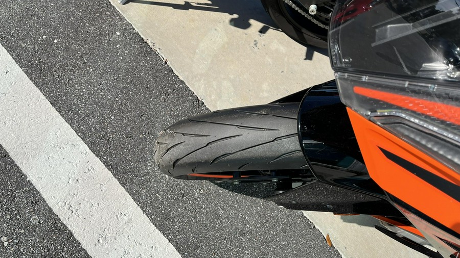 2022 KTM RC 390