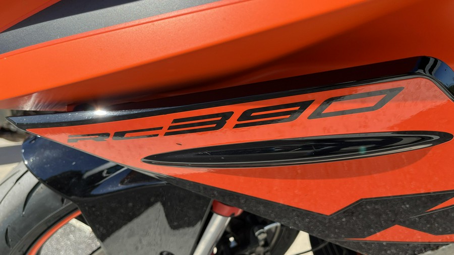 2022 KTM RC 390