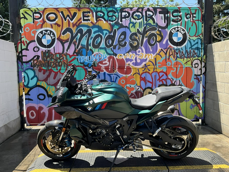 2026 BMW M 1000 XR