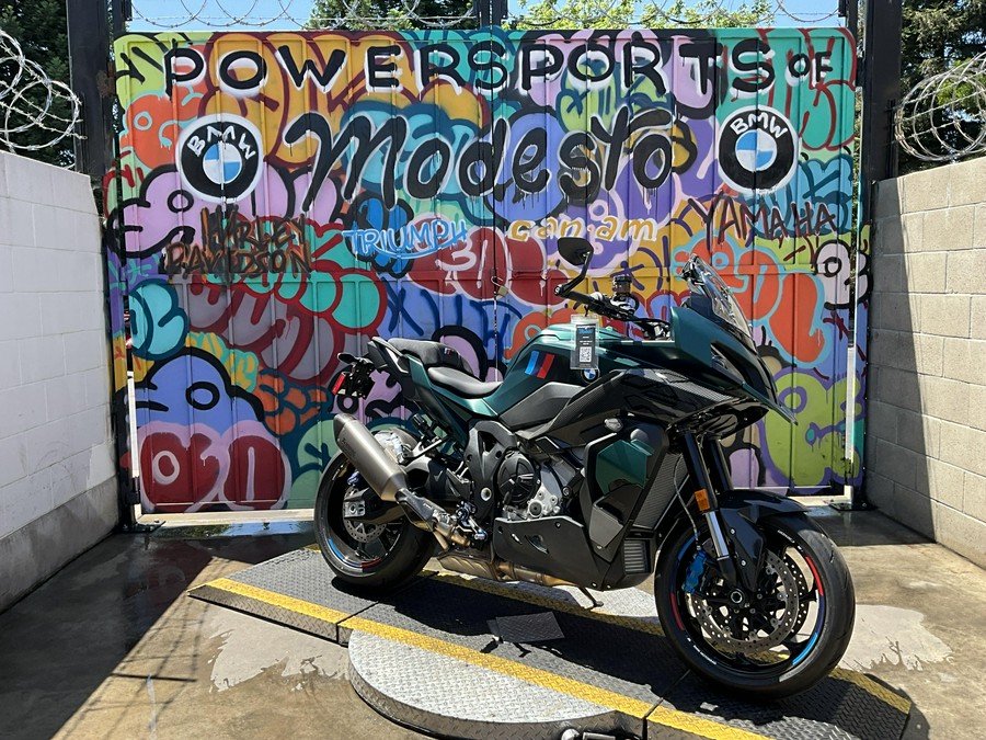 2026 BMW M 1000 XR
