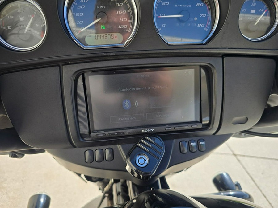 2019 Harley-Davidson Touring FLHT - Electra Glide Standard