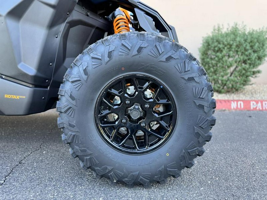 2026 Can-Am® Maverick X3 MAX DS Turbo Scandi Blue & Orange Crush