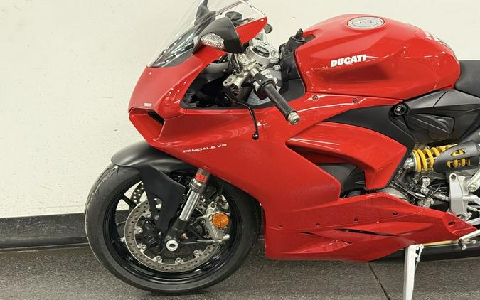 2024 Ducati Panigale V2 Red