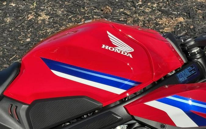 2026 Honda® CBR650R E-Clutch