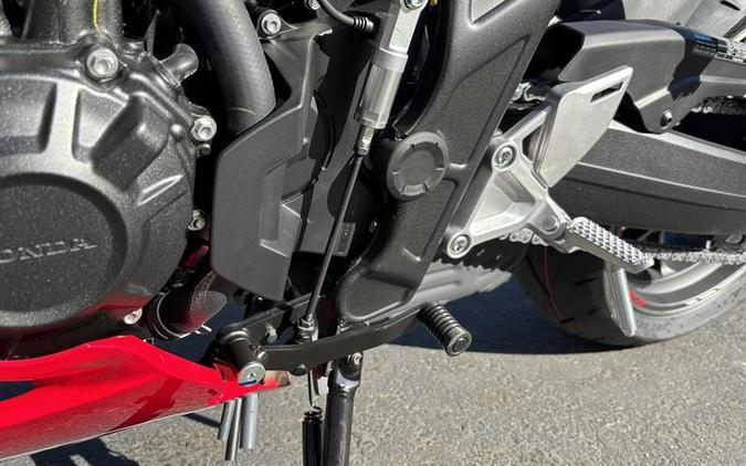 2026 Honda® CBR650R E-Clutch