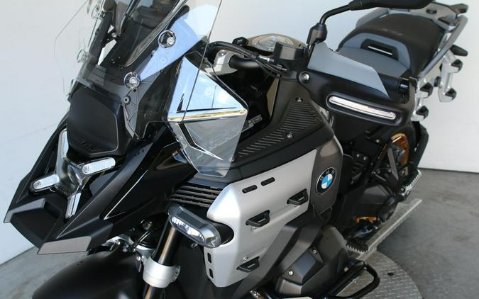 2026 BMW Motorrad R 1300 GS Adventure