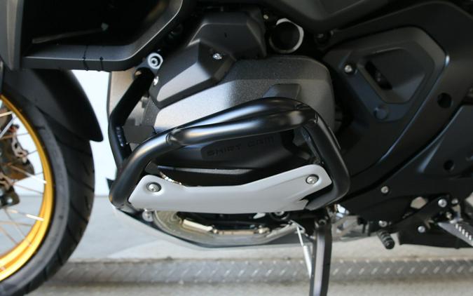 2026 BMW Motorrad R 1300 GS Adventure