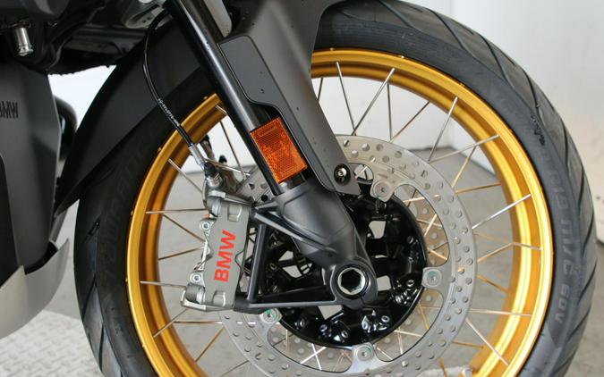 2026 BMW Motorrad R 1300 GS Adventure