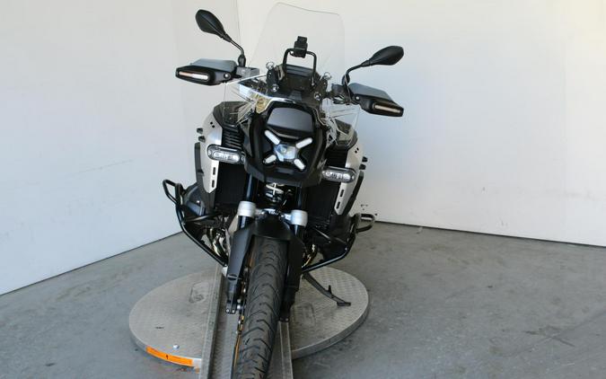 2026 BMW Motorrad R 1300 GS Adventure