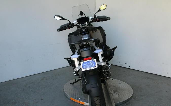 2026 BMW Motorrad R 1300 GS Adventure