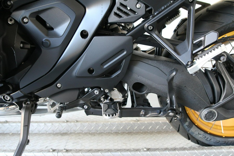 2026 BMW Motorrad R 1300 GS Adventure