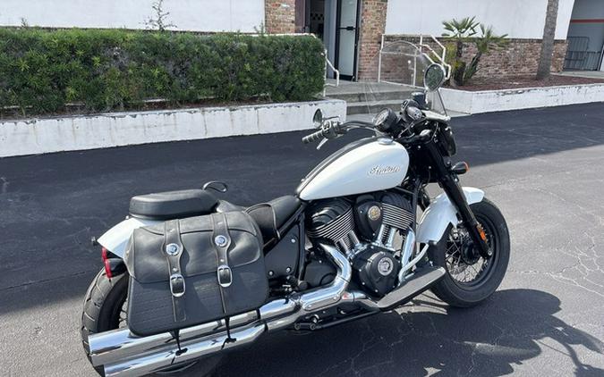 2022 Indian Super Chief ABS Pearl White