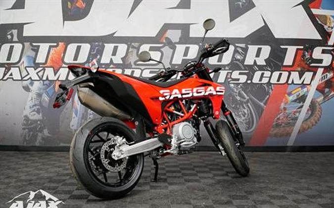 2023 GASGAS SM 700