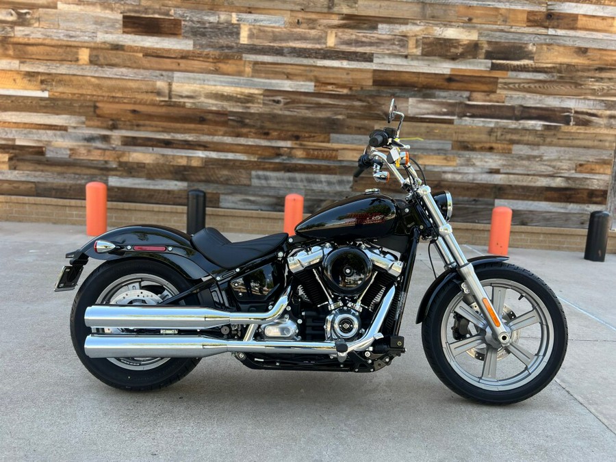 2024 Harley-Davidson® Softail® Standard Black