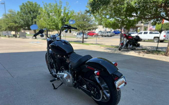 2024 Harley-Davidson® Softail® Standard Black