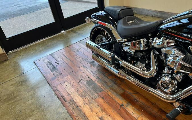 New 2024 Harley-Davidson Breakout Cruiser Motorcycle For Sale Near Memphis, TN