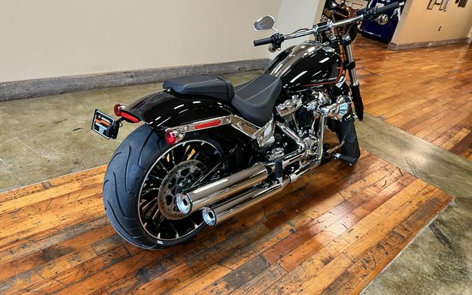 New 2024 Harley-Davidson Breakout Cruiser Motorcycle For Sale Near Memphis, TN