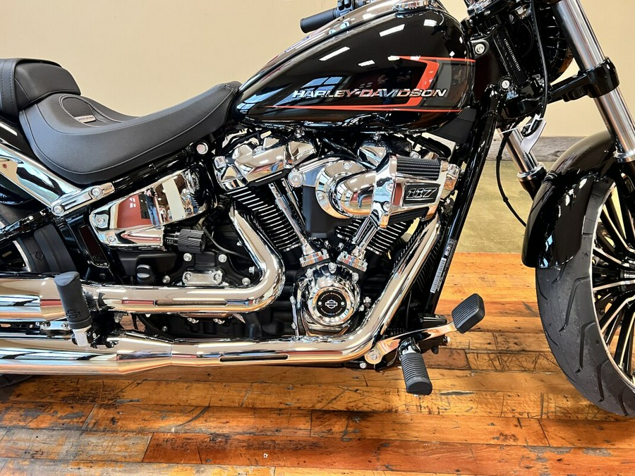 New 2024 Harley-Davidson Breakout Cruiser Motorcycle For Sale Near Memphis, TN