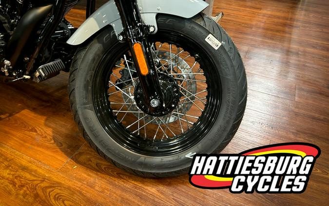 2025 Indian Chief Bobber Dark Horse Storm Gray