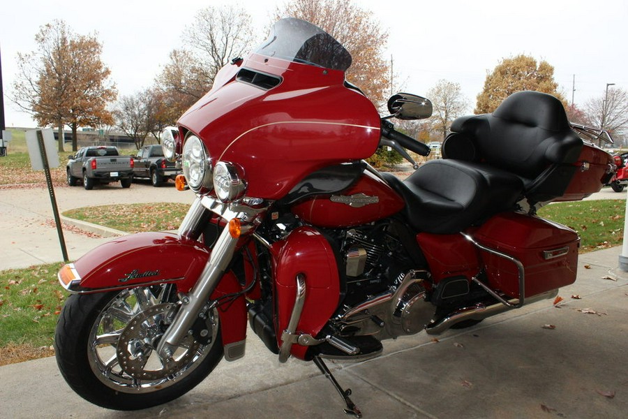 2015 Harley-Davidson® FLHTK - Ultra Limited