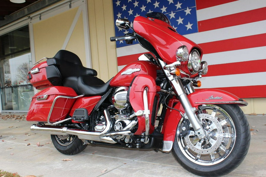 2015 Harley-Davidson® FLHTK - Ultra Limited