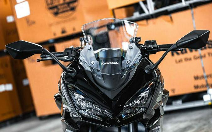 2025 Kawasaki Ninja® 1100SX ABS