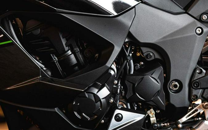 2025 Kawasaki Ninja® 1100SX ABS