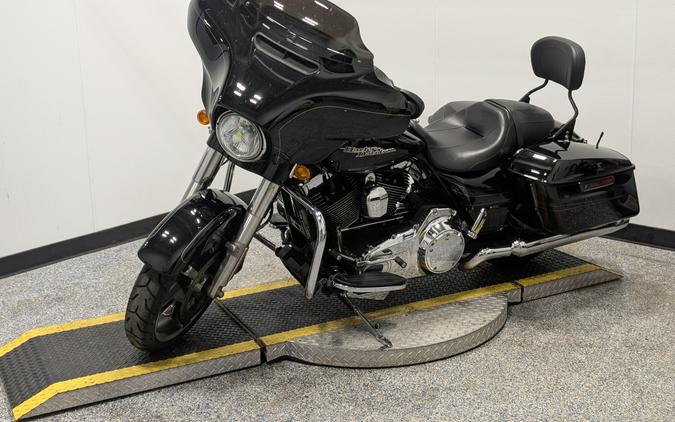 2015 Harley-Davidson Flhxs
