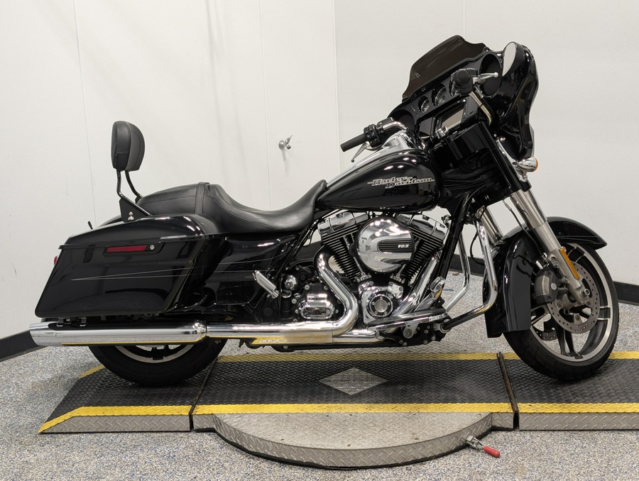 2015 Harley-Davidson Flhxs