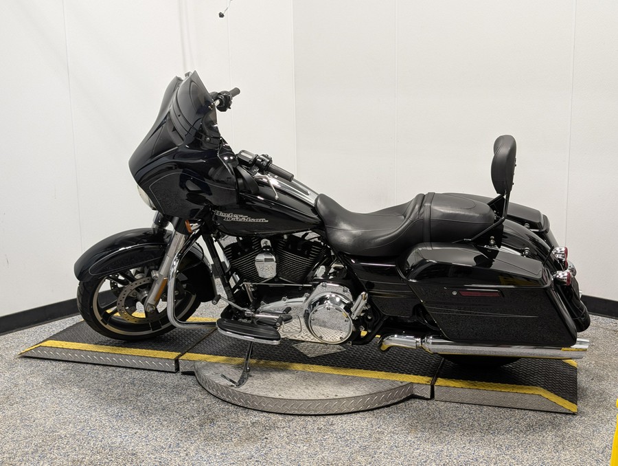 2015 Harley-Davidson Flhxs