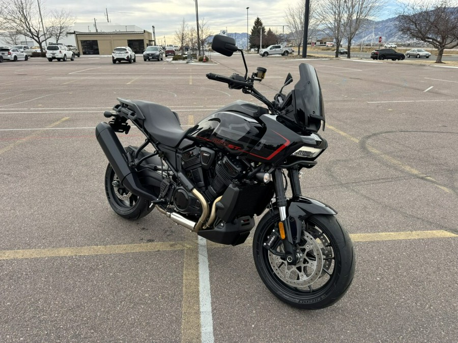 2026 Harley-Davidson® Pan America® 1250 ST