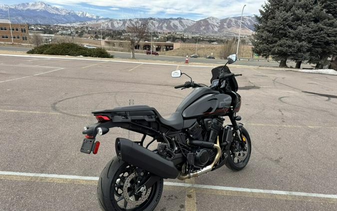 2026 Harley-Davidson® Pan America® 1250 ST