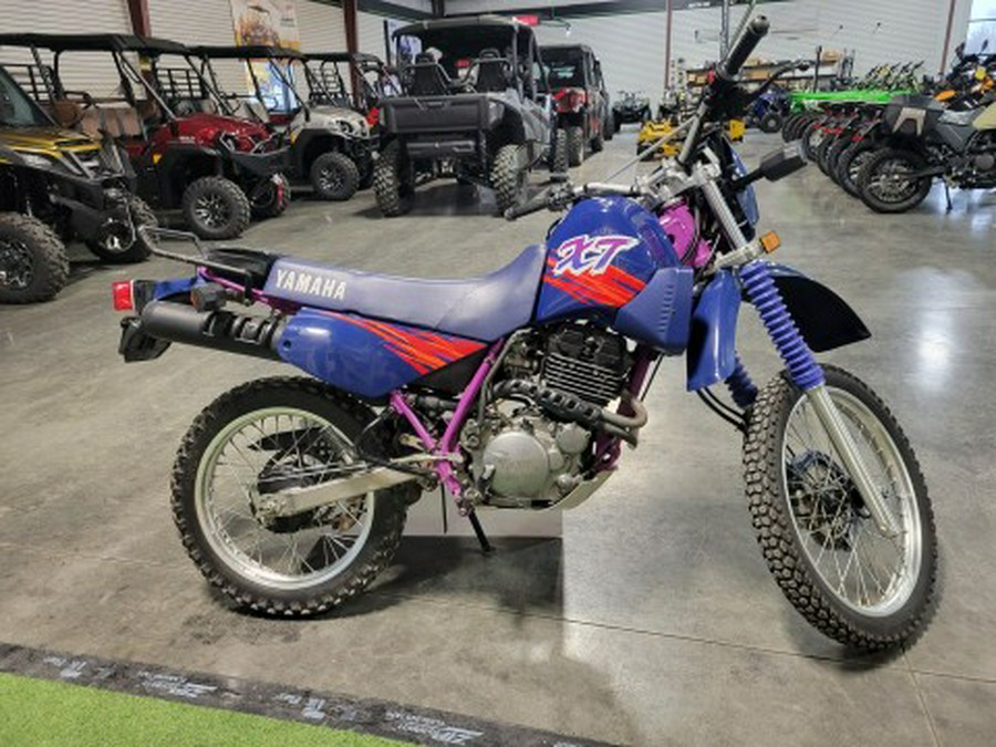 1995 Yamaha XT 350