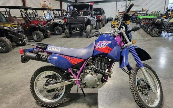 1995 Yamaha XT 350
