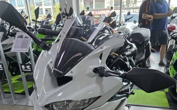 2026 Kawasaki Ninja ZX-4RR ABS
