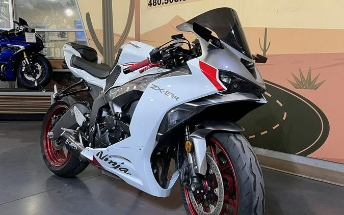 2025 Kawasaki Ninja® ZX™-6R ABS