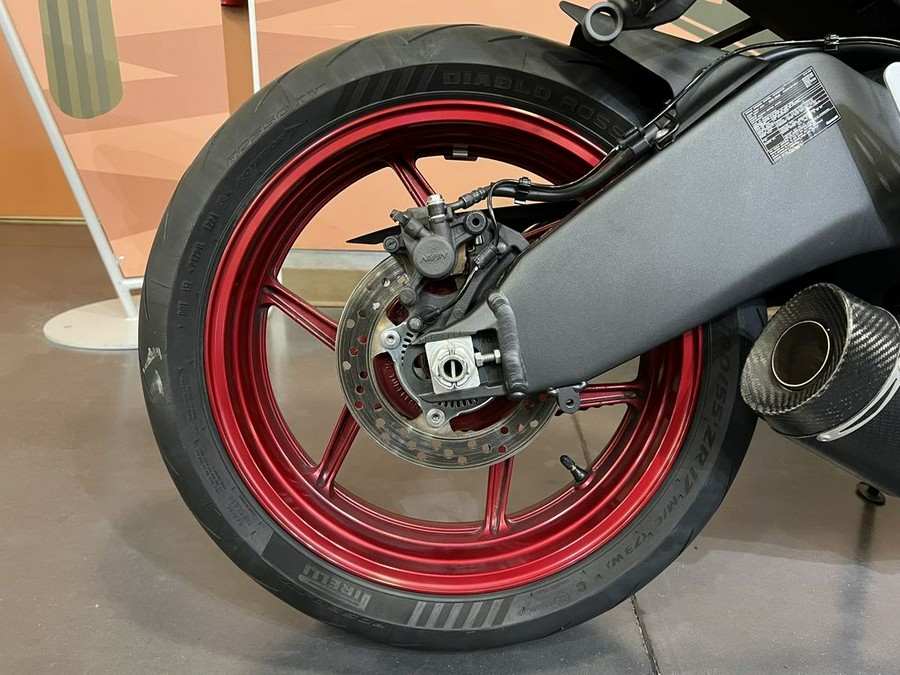 2025 Kawasaki Ninja® ZX™-6R ABS