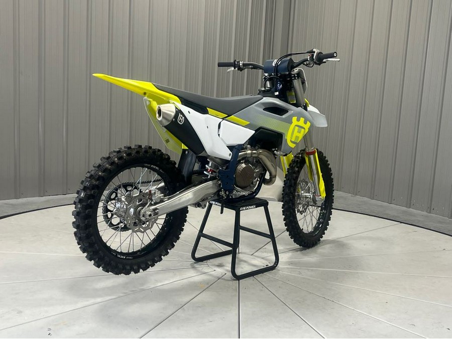 2024 Husqvarna Motorcycles FC450