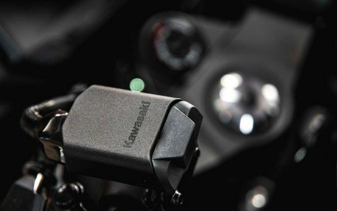 2025 Kawasaki Ninja 1100SX ABS