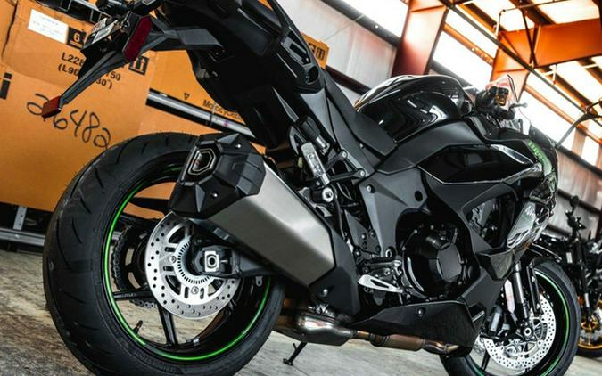 2025 Kawasaki Ninja 1100SX ABS