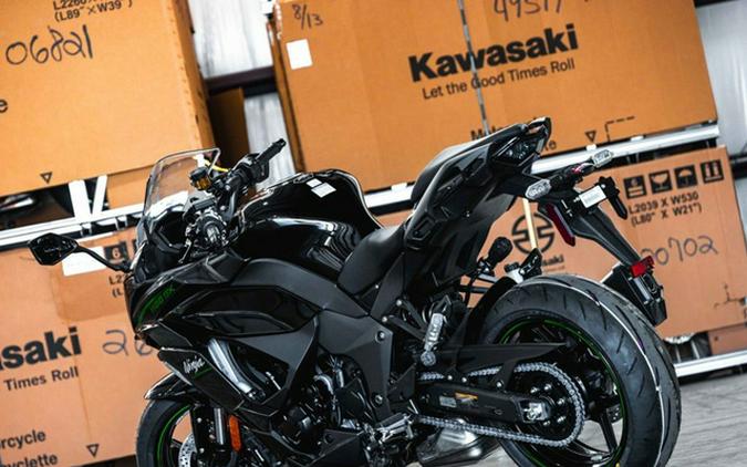 2025 Kawasaki Ninja 1100SX ABS