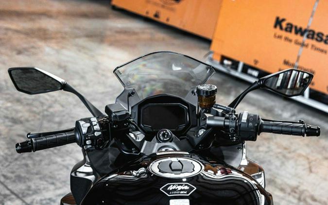 2025 Kawasaki Ninja 1100SX ABS