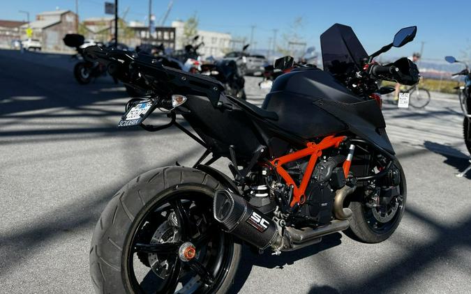 2021 KTM 1290 Super Duke R
