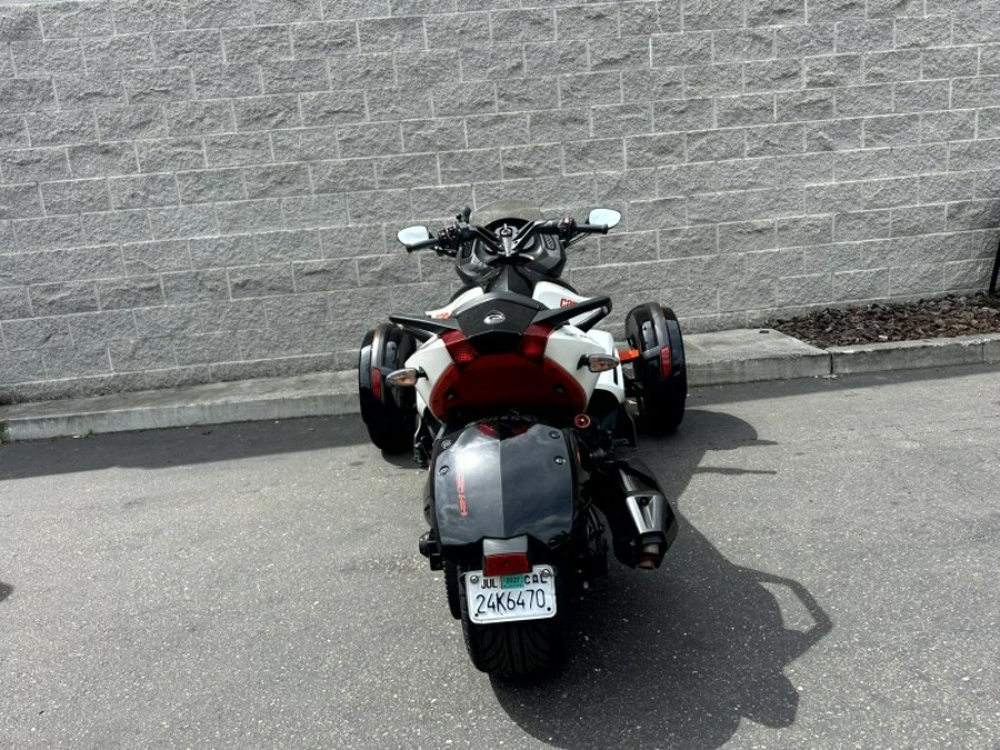 2014 Can-Am Spyder RT BLACK