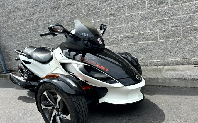 2014 Can-Am Spyder RT BLACK