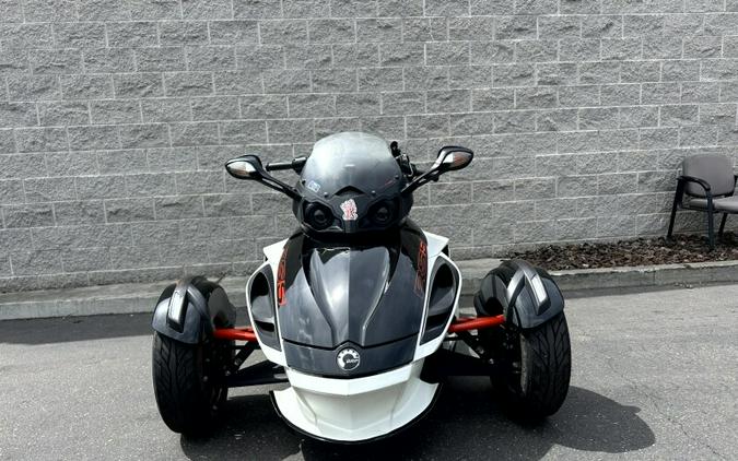 2014 Can-Am Spyder RT BLACK
