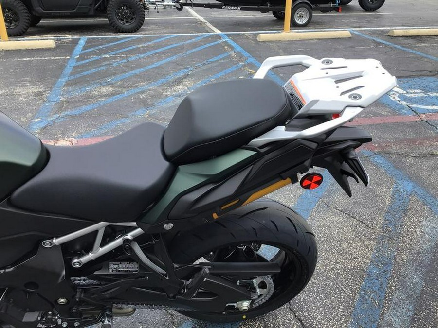 2024 Suzuki GSX-S1000GX Plus